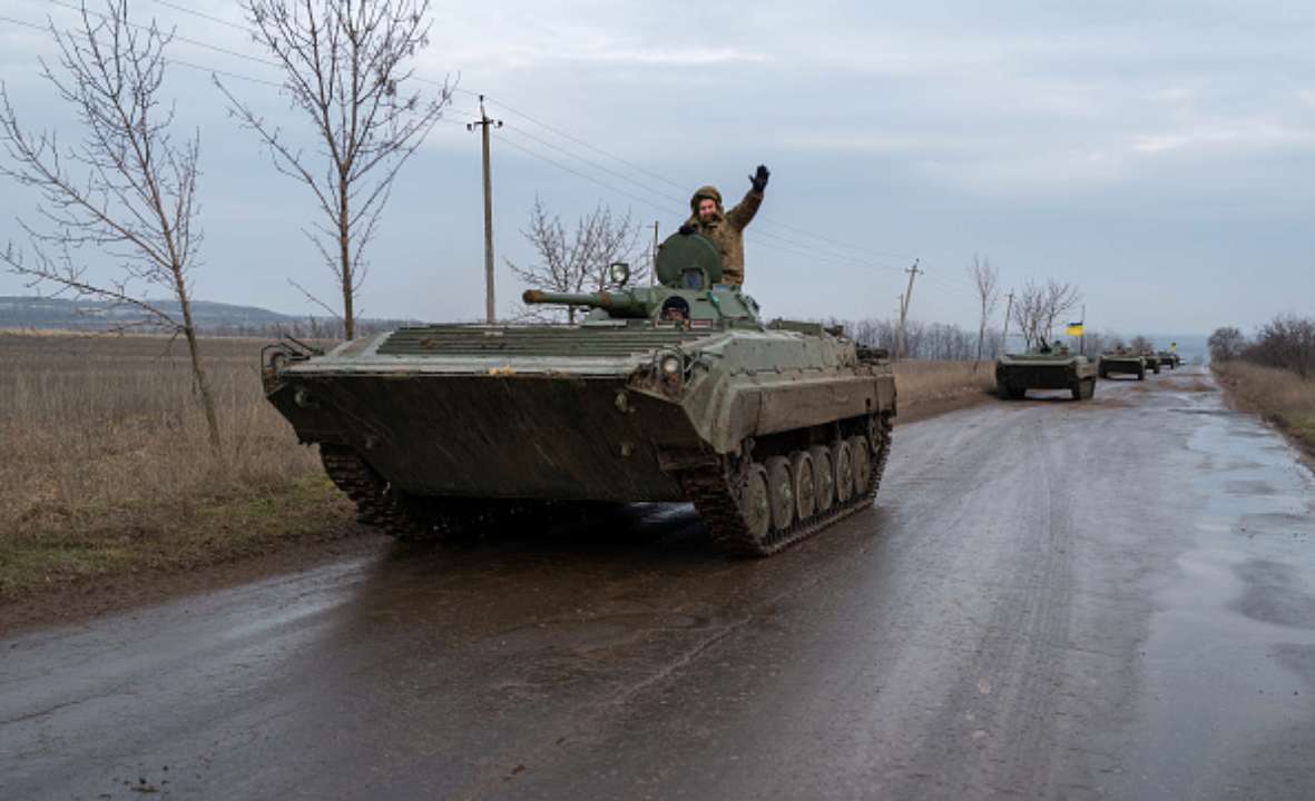 Зеленский прокомментировал ситуацию в Бахмуте/Фото: Spencer Platt/Getty Images Сложнее и горячее всего на этом направлении – Зеленский о ситуации в Бахмуте