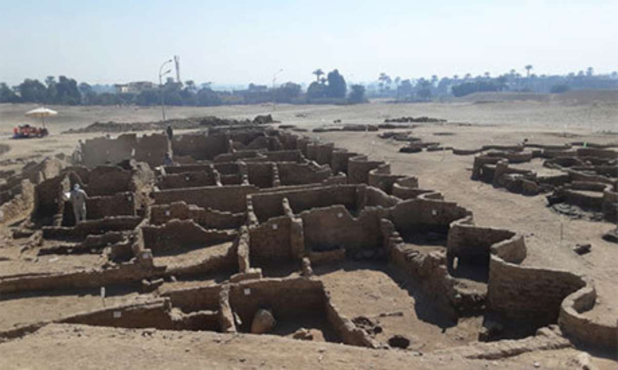 В Египте археологи нашли древний город, которому более 3000 лет