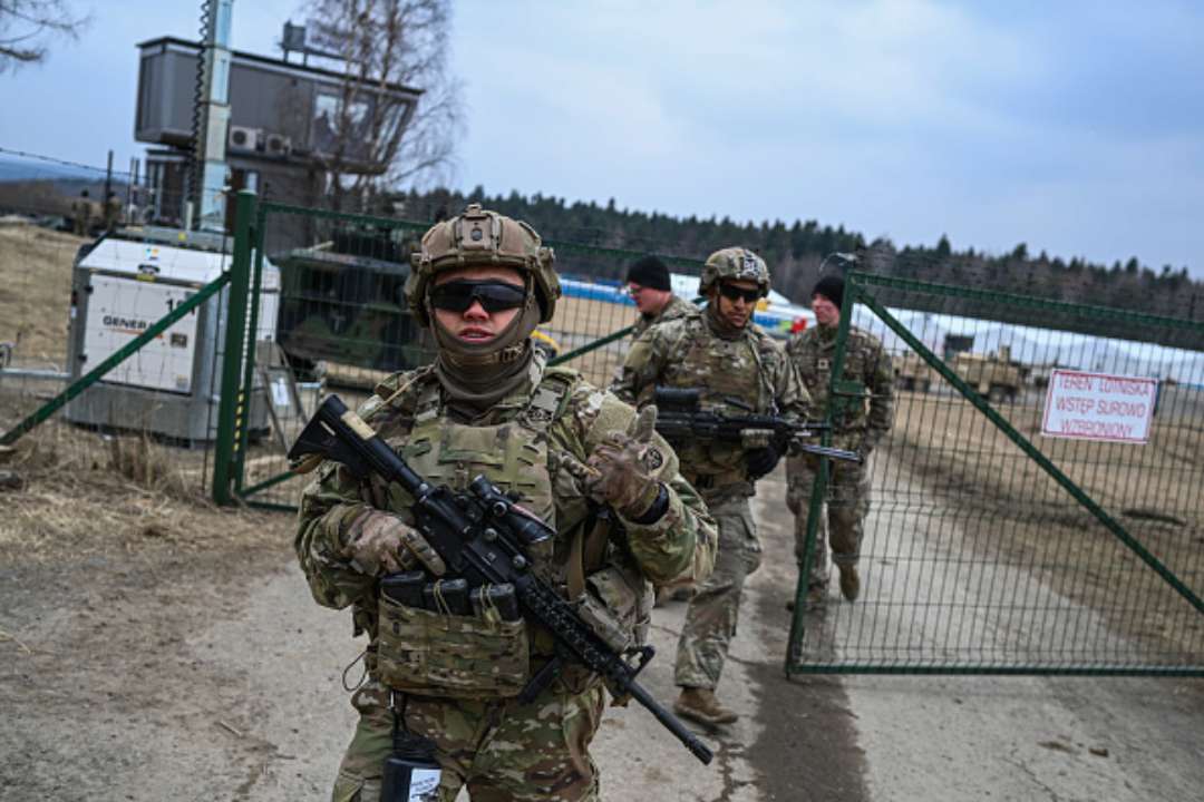 Денежное вознаграждение бойцам: срочники будут получать дополнительные 30 000 гривен ежемесячно