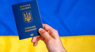 В Украине упростили процедуру получения паспорта. Фото: Shutterstock Получить загранпаспорт в Украине