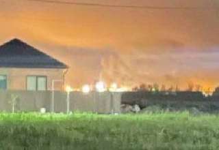 А ще в ніч на четвер безпілотник атакував Новошахтинський завод нафтопродуктів у Ростовській області А ще в ніч на четвер безпілотник атакував Новошахтинський завод нафтопродуктів у Ростовській області