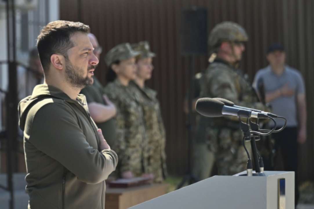 День українських зв'язківців: Зеленський привітав військових зі святом / фото: Офіс президента День українських зв'язківців: Зеленський привітав військових зі святом