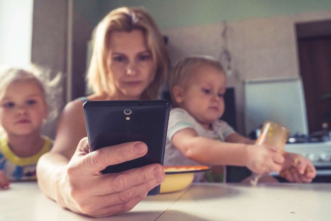 Правительство приняло постоянный порядок предоставления услуги еМалятко/Фото: Unsplash Правительство приняло постоянный порядок предоставления услуги еМалятко/Фото: Unsplash