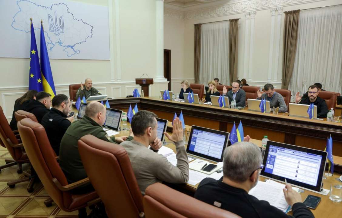 Кабмин утвердил выплаты денежной помощи в случае смерти за границей дипломата/Фото: Denys_Smyhal Кабмин утвердил выплаты денежной помощи в случае смерти за границей дипломата