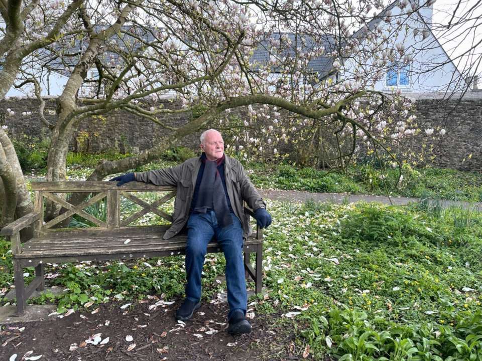 Энтони Хопкинс / Фото: instagram.com/anthonyhopkins Энтони Хопкинс воплотится в образ таинственного финансиста в новом байопике о Maserati