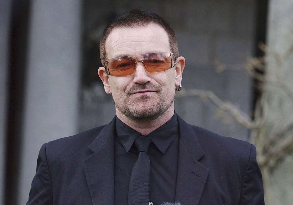 United24 выпустила мерч с Зеленским от вокалиста группы U2 Боно/Фото: Getty Images United24 выпустила мерч с Зеленским от вокалиста группы U2 Боно/Фото: Getty Images