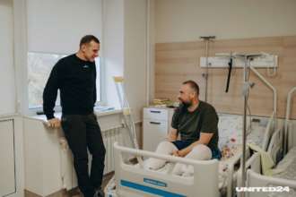 Андрій Шевченко відвідав пацієнтів трьох українських лікарень /Фото:United 24 Андрій Шевченко відвідав пацієнтів трьох українських лікарень. Фото