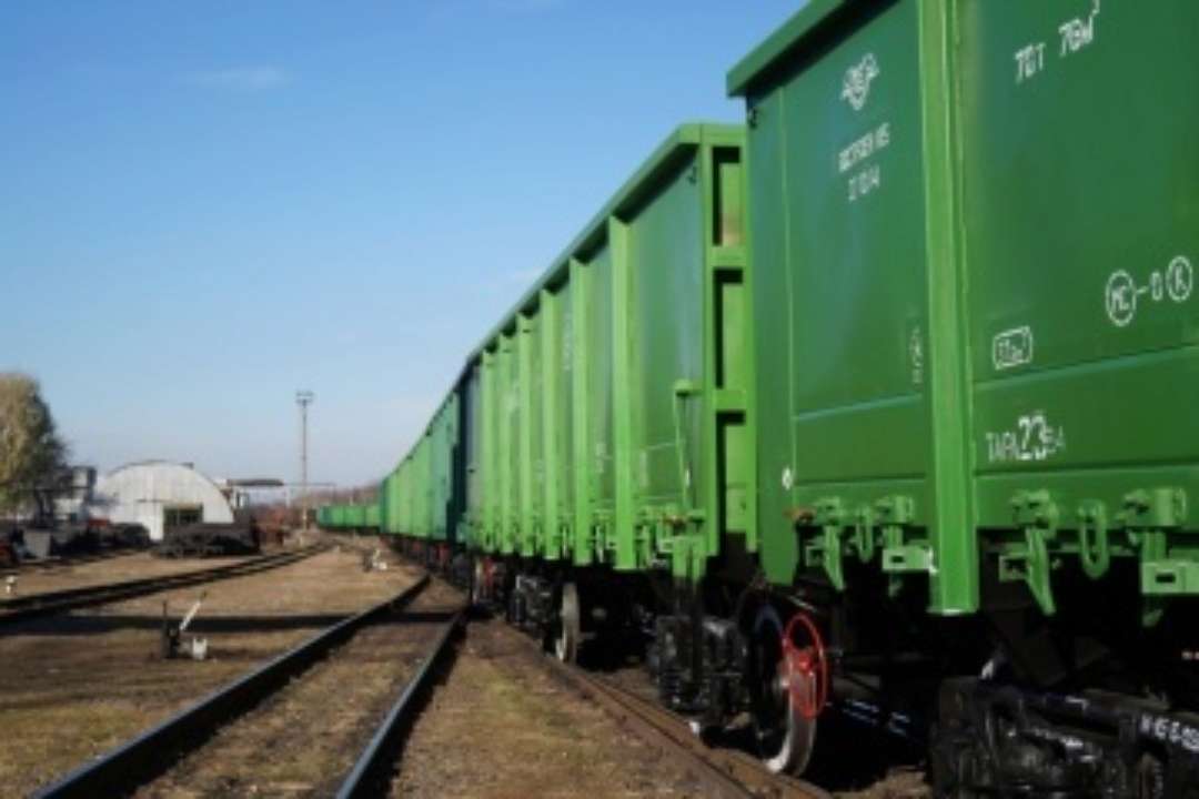 "Укрзалізниця" запровадила обмеження на постачання до Польщі низки продукції