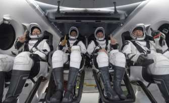 Сломанный туалет едва не сорвал первый туристический полет SpaceX/Фото: Getty Images SpaceX