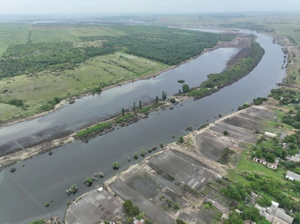 Как выглядит затопленное село под Херсоном / Фото: t.me/khersonskaODA Как выглядит затопленное село под Херсоном / Фото: t.me/khersonskaODA