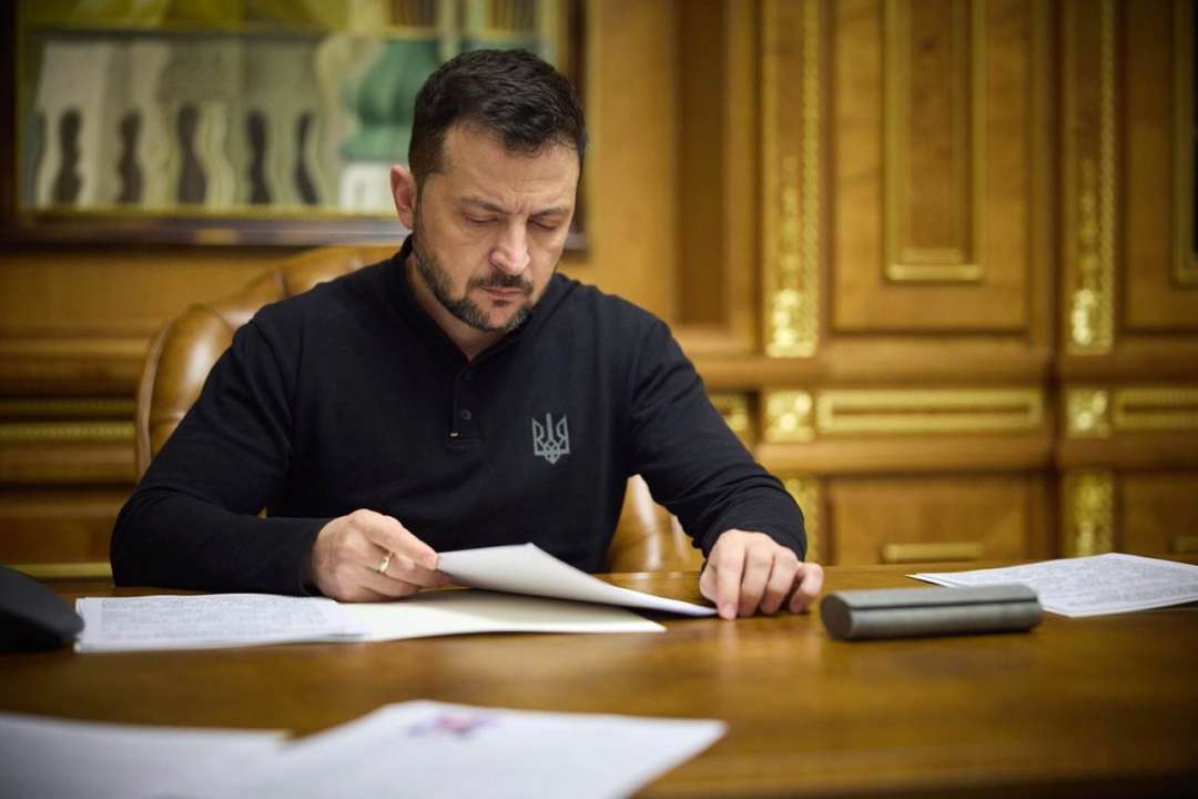 Украине пообещали еще одну систему ПВО от Германии: когда получим / Фото: Телеграм-канал Владимира Зеленского Украине пообещали еще одну систему ПВО от Германии: когда получим