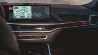 Новий BMW X6. Фото: BMW BMW освіжила кабіну та покращила гібридну систему нових Х5 та Х6. Фото