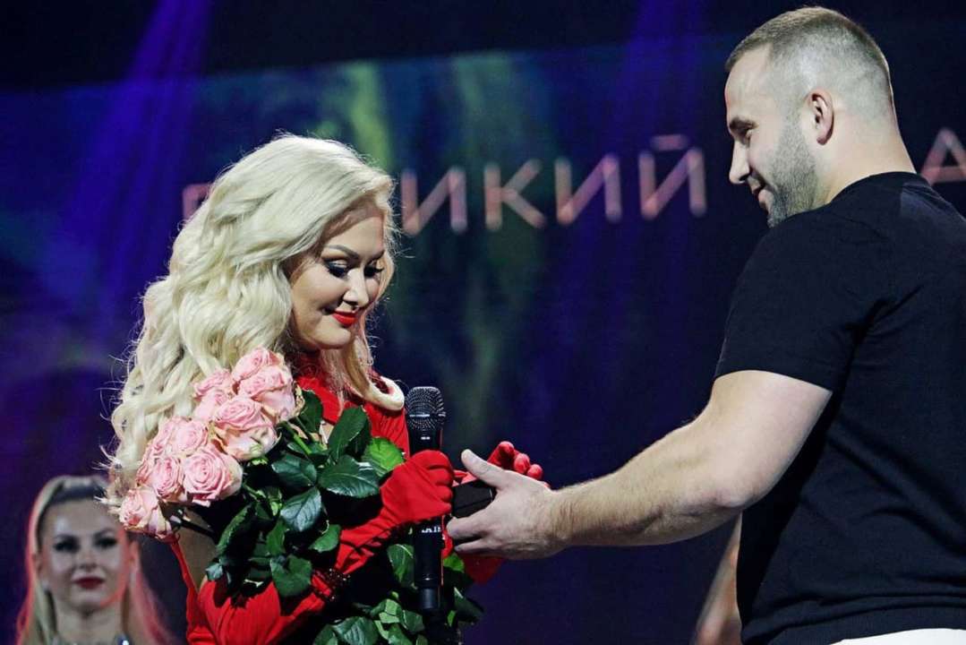 Катерина Бужинская. Фото: Facebook Подарки на 8 Марта для звезд: машины, путешествия и пельмени
