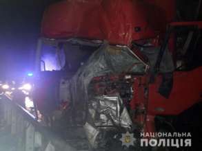 Під Полтавою зіткнулися фури (Фото: НПУ/Автор - невідомий) Під Полтавою зіткнулися фури