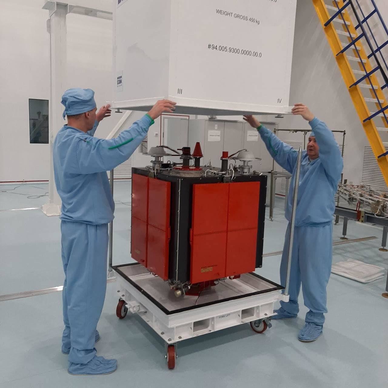 Украинский спутник "Сич-2-30" Украина запустит свой спутник в космос 13 января: как он выглядит и что о нем известно