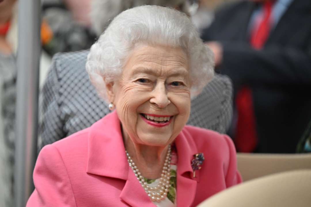 Королева Єлизавета II потрапила у шторм на літаку/Фото: Getty Images Єлизавета II