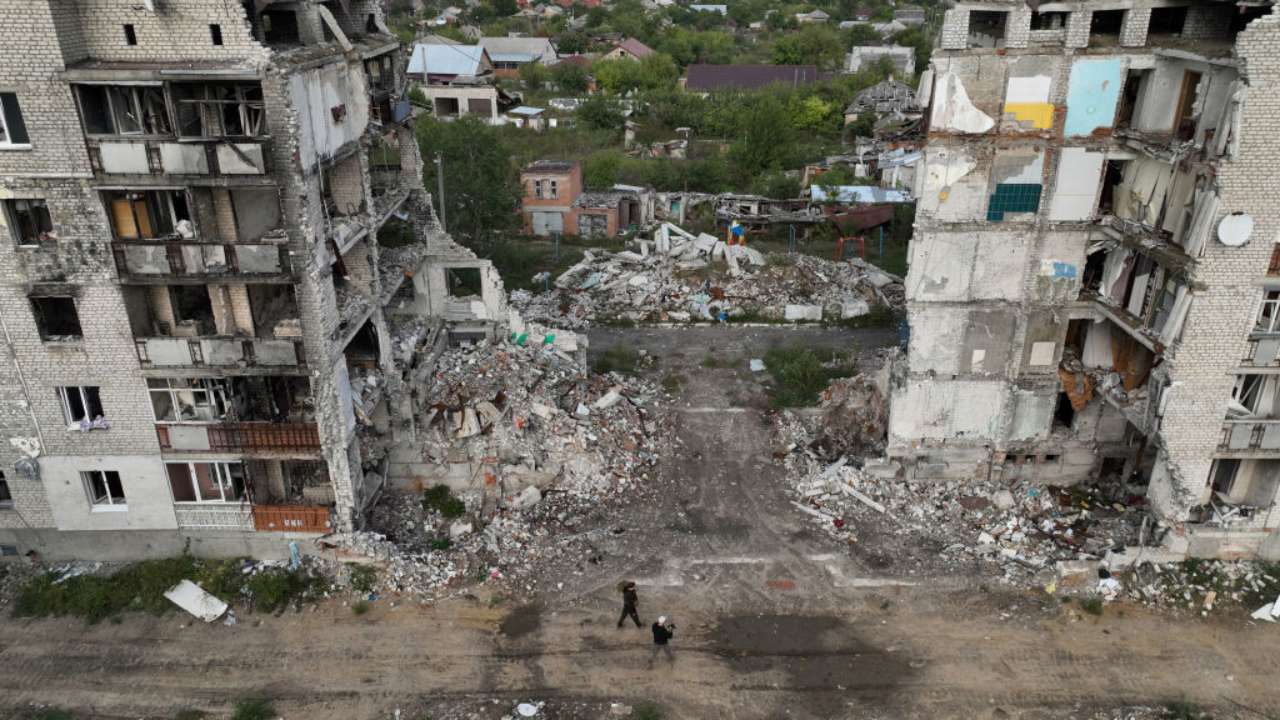 Шмыгаль озвучил сумму, необходимую на восстановление Украины/Фото: Getty Images Шмыгаль озвучил сумму, необходимую на восстановление Украины/Фото: Getty Images