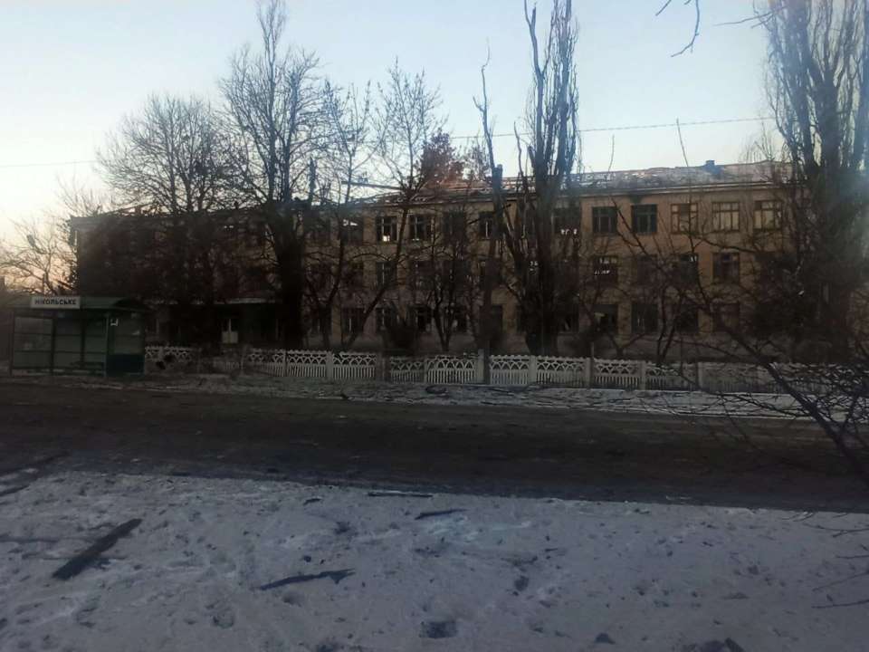 ВСУ поразили казармы россиян под Мариуполем/Фото: Петр Андрющенко ВСУ поразили казармы россиян под Мариуполем/Фото: Перт Андрющенко