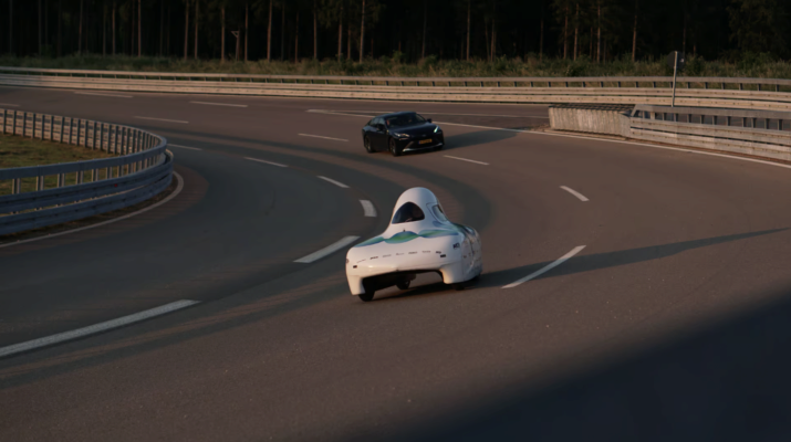 Фото: Eco-Runner Team Delft Команда студентів встановила світовий рекорд за пробігом на одному баку для авто на водні