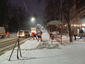 У Київську область та столицю повернулася зимова погода/Фото: KyivCityOfficial У Київську область та столицю повернулася зимова погода: на дороги вивели спецтехніку