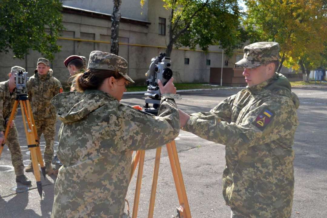 Сьогодні, 8 квітня, фахівці топографічної служби ЗСУ відзначають професійне свято Професійне свято: Наєв розповів про важливу роль військових топографів