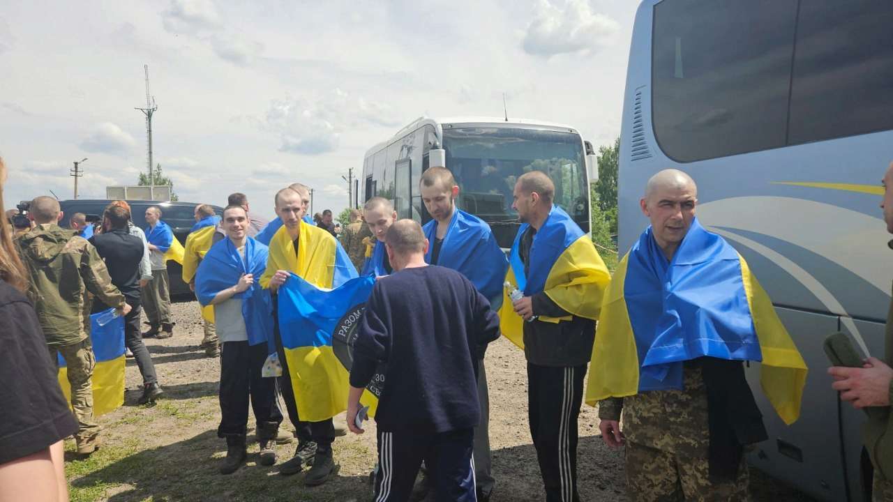 В ГУР розповіли деталі обміну полоненими/Фото: Координаційний штаб з питань поводження з військовополоненими В ГУР розповіли деталі обміну полоненими/Фото: Координаційний штаб з питань поводження з військовополоненими