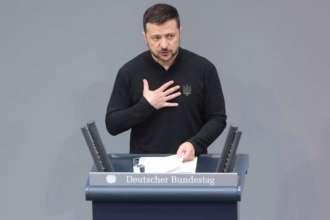Під час візиту до Італії Зеленський зустрівся з Папою Римським/ Getty Images Під час візиту до Італії Зеленський зустрівся з Папою Римським/ Getty Images