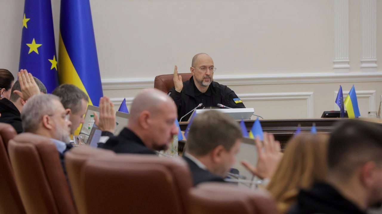 Виплату по "Зимовій підтримці" можна отримати двома способами: засідання Кабміну 26.11.24
