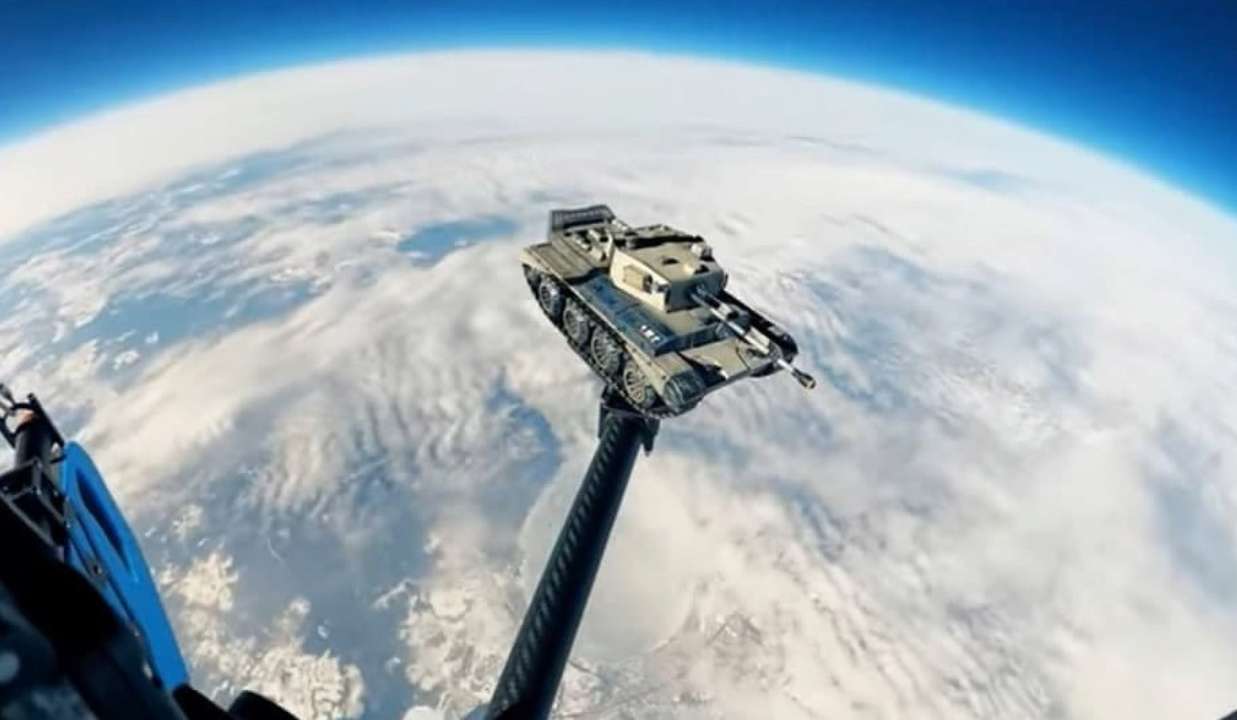 Скриншот из видео (YouTube/World of Tanks Blitz) ВИДЕО. Создатели игры World of Tanks запустили в космос танк