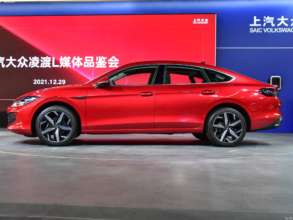 Volkswagen представила новый яркий седан, который станет заменой Passat/Фото: autohome.com.cn autohome.com.cn