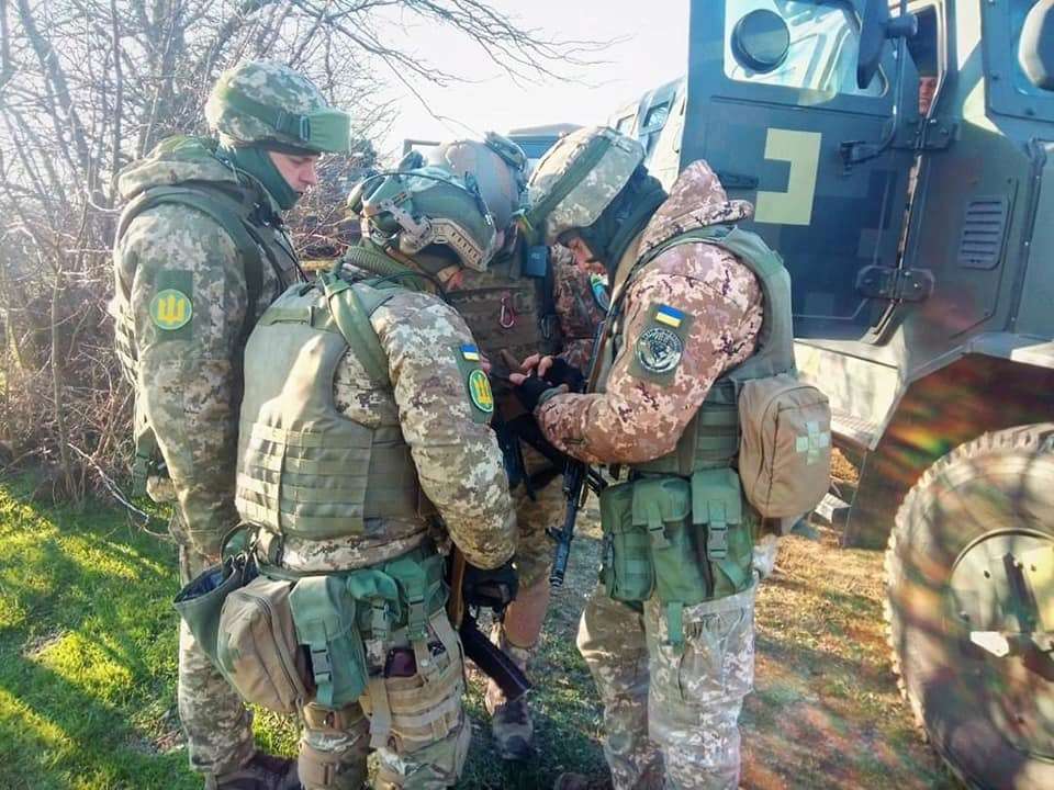 Діяли професійно та впевнено: морпіхи провели навчання під Одесою