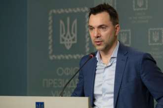 Арестович прокоментував втрати окупантів на Ізюмському напрямку/Фото: Офіс президента України Росія вже чотири доби не підкріплює свої війська на території України – Арестович