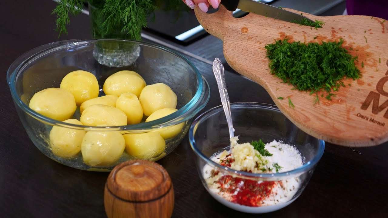 Рецепт молодої картоплі з сиром/Фото: скріншот Рецепт молодої картоплі з сиром/Фото: скріншот