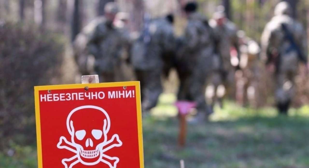 Денис Монастирський повідомив, скільки приблизно триватиме повне розмінування України