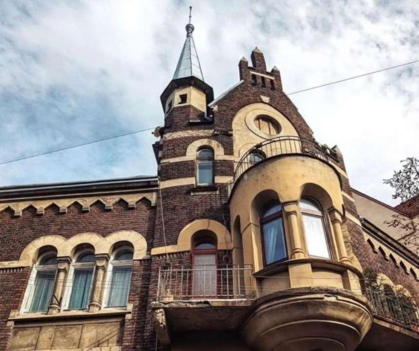 Львів