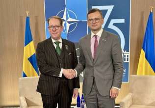 Глава МЗС України на зустрічі зі шведським колегою/Фото: Ukraine_MFA Глава МЗС України на зустрічі зі шведським колегою наголосив на важливості формату NB8-Україна