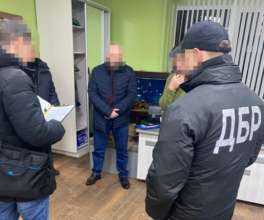 Держбюро та СБУ затримали авторів схеми з продажу яєць Міноборони / Фото: ДБР ГБР України