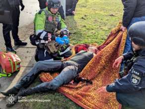 Наслідки атаки Кривого Рогу 12 березня/Фото: ДСНС Наслідки атаки Кривого Рогу 12 березня/Фото: ДСНС