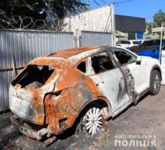 В Одесі чоловік влаштував пожежу у волонтерському центрі для переселенців/Фото: Національна поліція В Одесі чоловік влаштував пожежу у волонтерському центрі для переселенців/Фото: Національна поліція