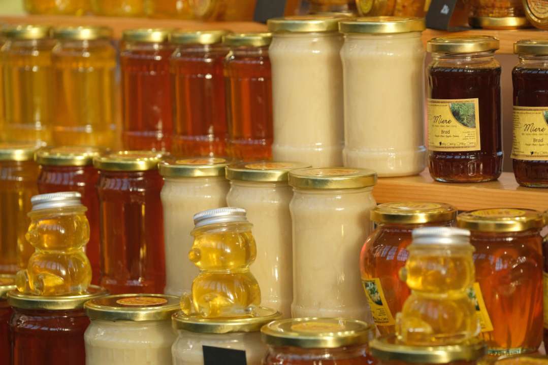 8 продуктов длительного хранения с питательными веществами/Фото: Getty Images Мед