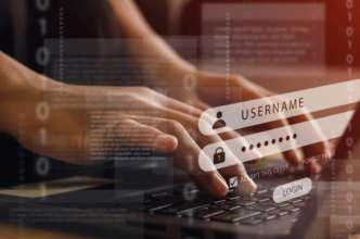 Фото: pexels Чому не можна зберігати паролі в браузері