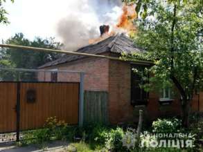 За добу окупанти обстріляли 13 населених пунктів Донецької області Застосовували "Гради" та важку артилерію: окупанти обстріляли 13 населених пунктів Донецької області