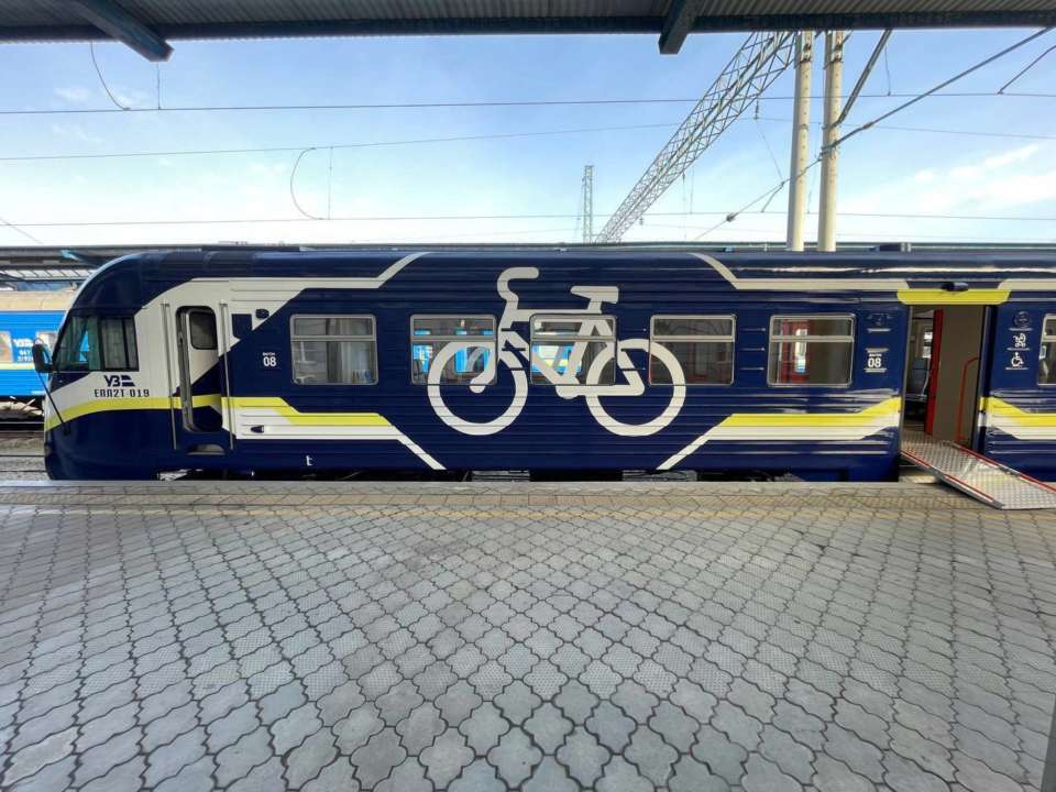 Маршрут электрички Dnipro City Express расширили/Фото: UkrzalInfo Маршрут расширили: стартовал второй этап проекта Dnipro City Express