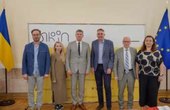 Колекція "скіфського золота" була передана Національному музею історії України Колекція "скіфського золота" була передана Національному музею історії України