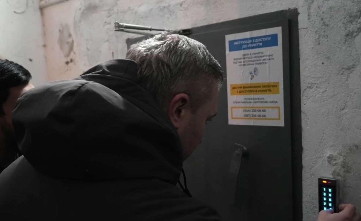 В Киеве проверили состояние укрытий