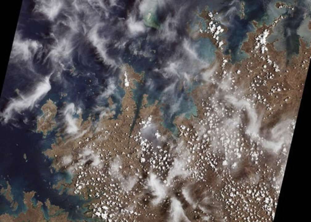 Вражаючі кадри: NASA вперше показало Землю з нового супутника Landsat 9