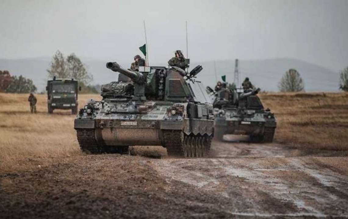 Украинская армия получила новые гаубицы от Нидерландов и Германии/Фото: bundeswehr.de Гаубицы