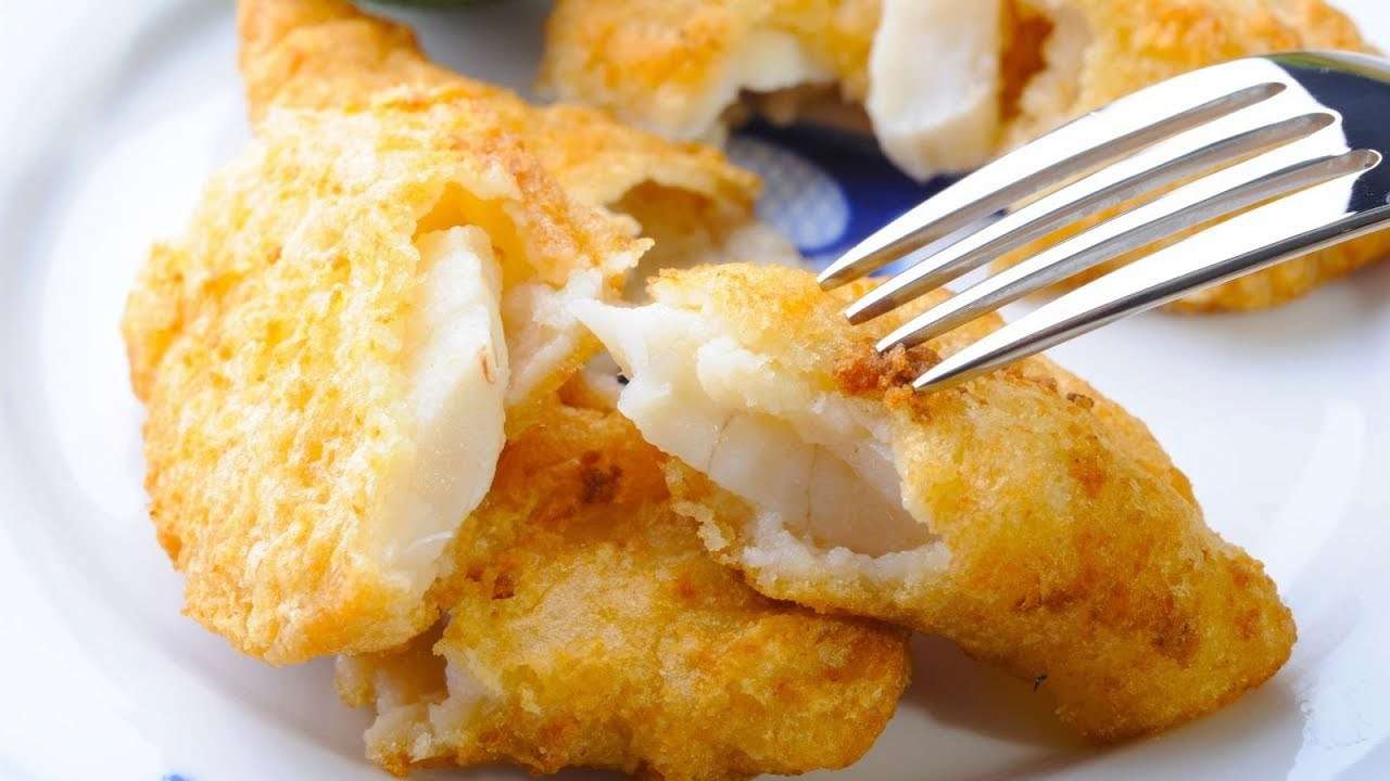 Рецепт Фиш-энд-чипс: готовим рыбу в кляре/Фото: скриншот