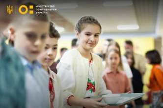 Учащиеся начальных классов со всей страны будут питаться бесплатно с октября Учащиеся начальных классов со всей страны будут питаться бесплатно с октября