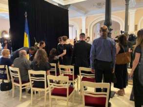Фото: ТСН Похорон Григорія Чапкіса: зворушливі фото церемонії прощання з маестро